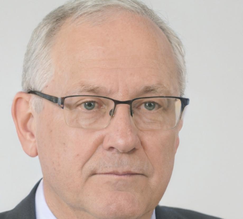 Portrait de Léandre Fontaine, formateur en finance d'entreprise